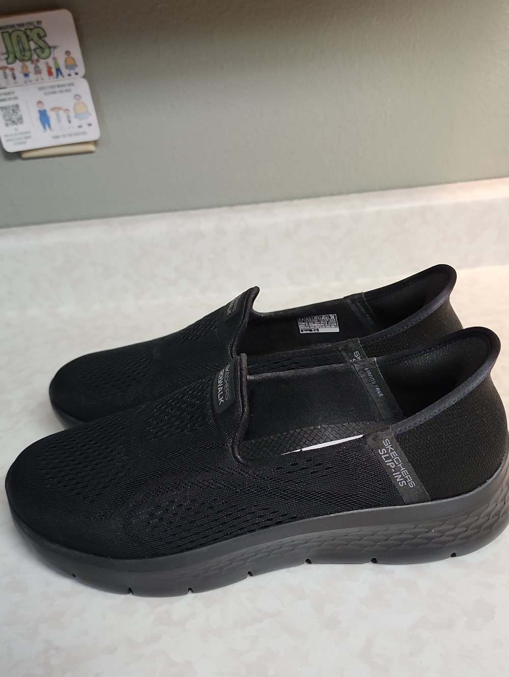 Skechers Slip ins Black Slip-On Knit Casual Loafers womens 9.5 W number 3430